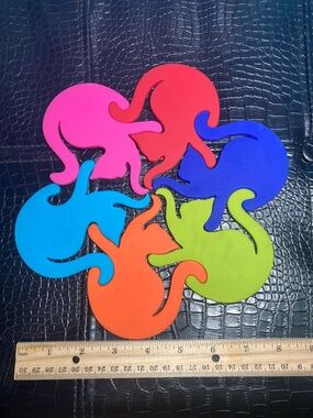 Pylones 6 pieces Neon Cat Coaster Set - Pink, Red, Blue, Teal, Orange, Lime